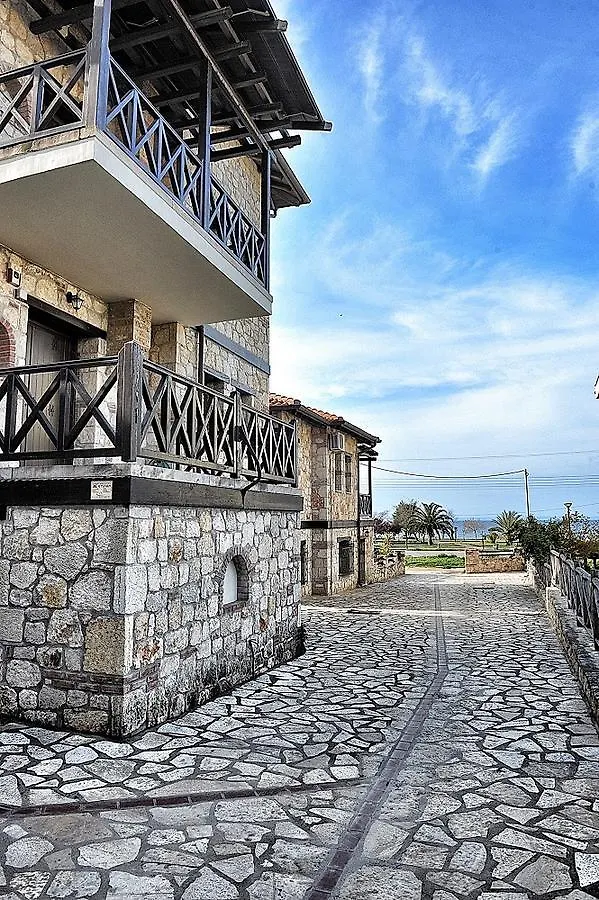 Villa Eleana Psakoudia 0*,